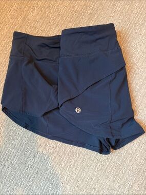 lululemon athletica navy athletic shorts with built-in liner